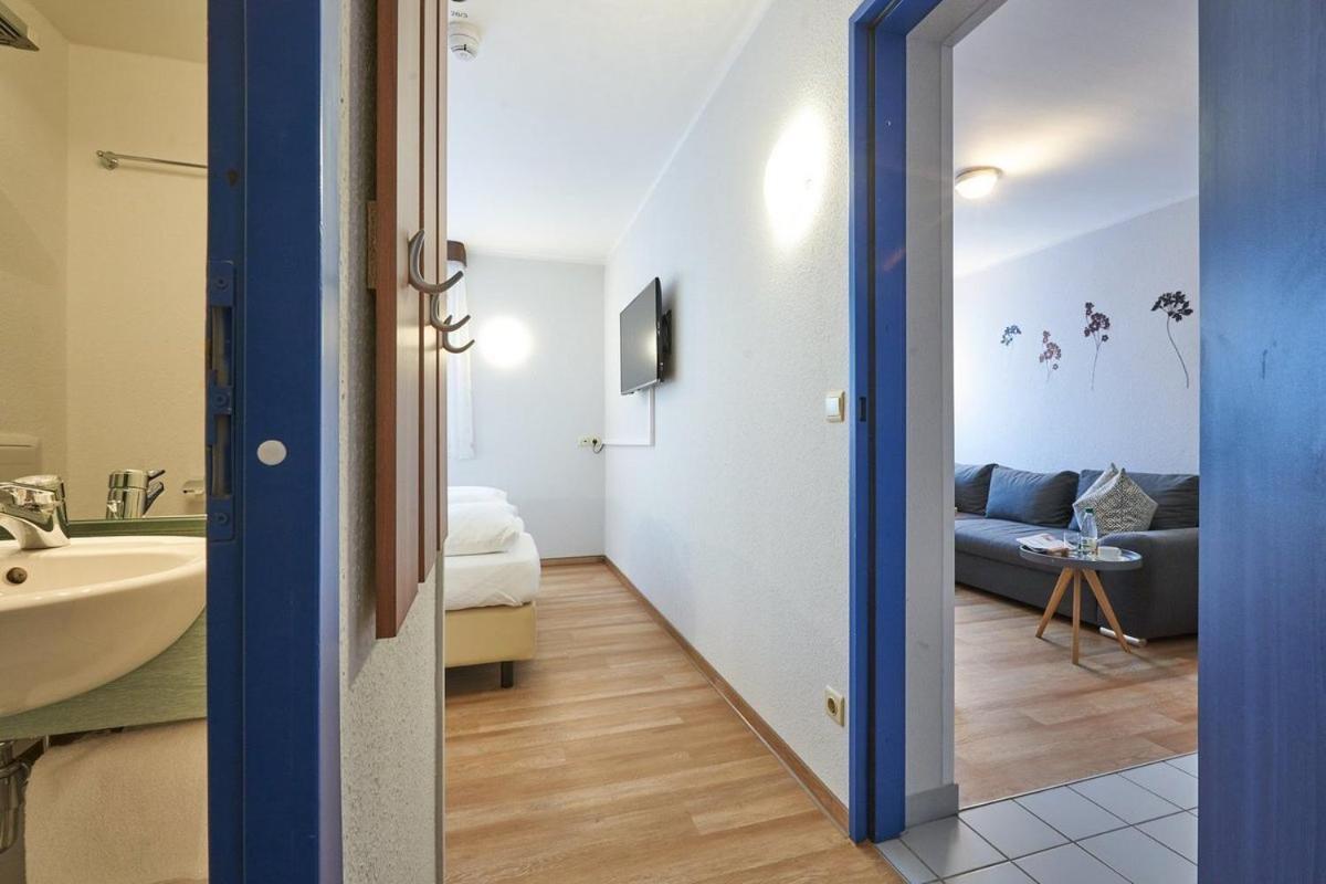 Hotel Anhalt Brehna Exteriör bild