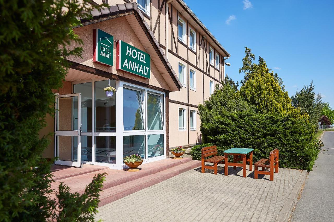 Hotel Anhalt Brehna Exteriör bild